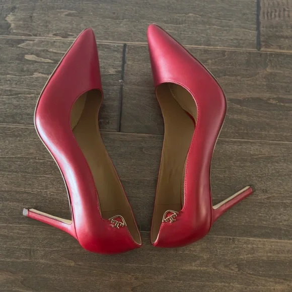 Tory Burch Elizabeth Leather Heels Redstone. Never Worn - Picture 4 of 7